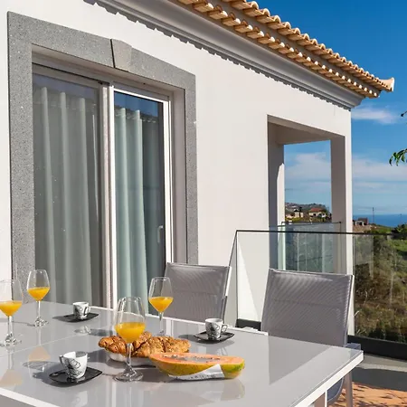 Апартаменты Radiantescapadela Estreito Da Calheta