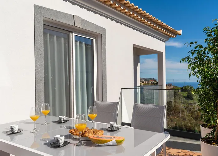 Апартаменты Radiantescapadela Estreito Da Calheta